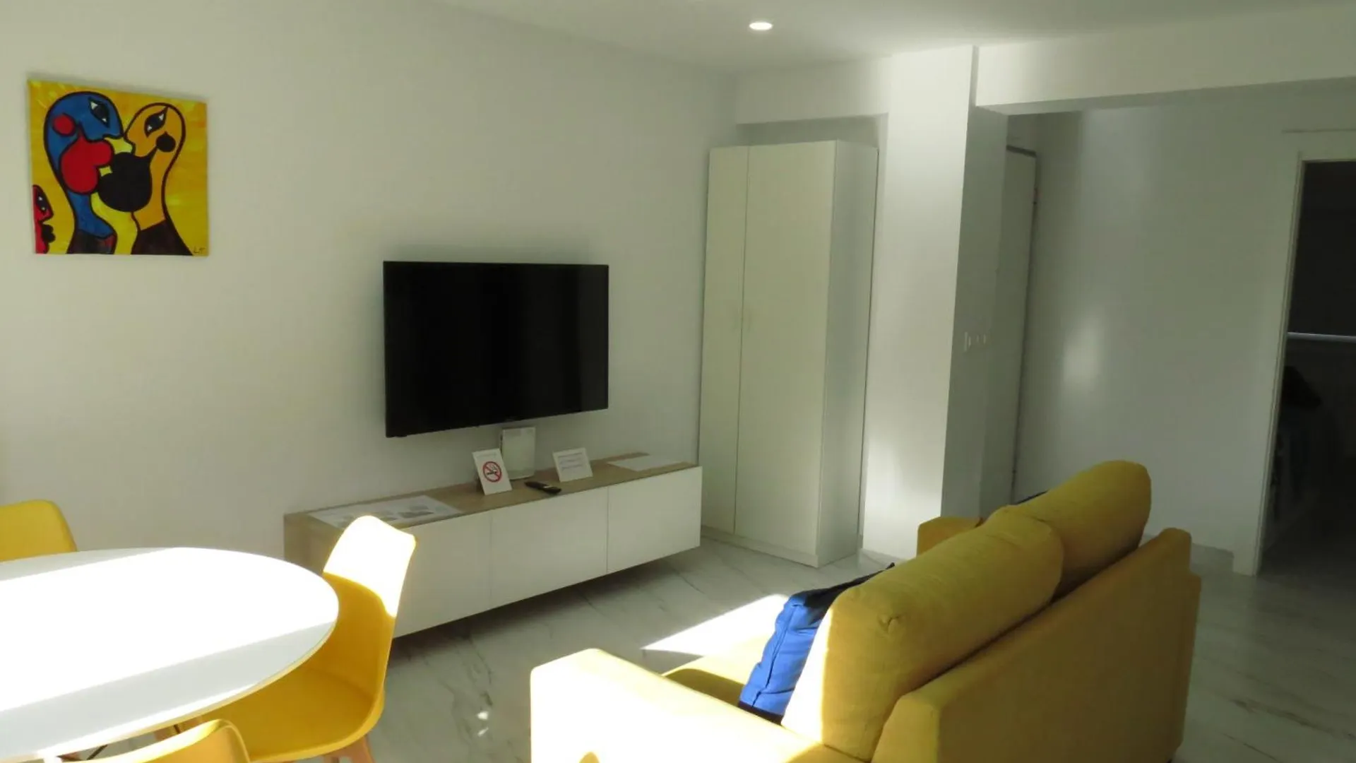 Apartamento Jardin Deluz, Con Wifi Y Parking Privado Gratis Santander Apartment