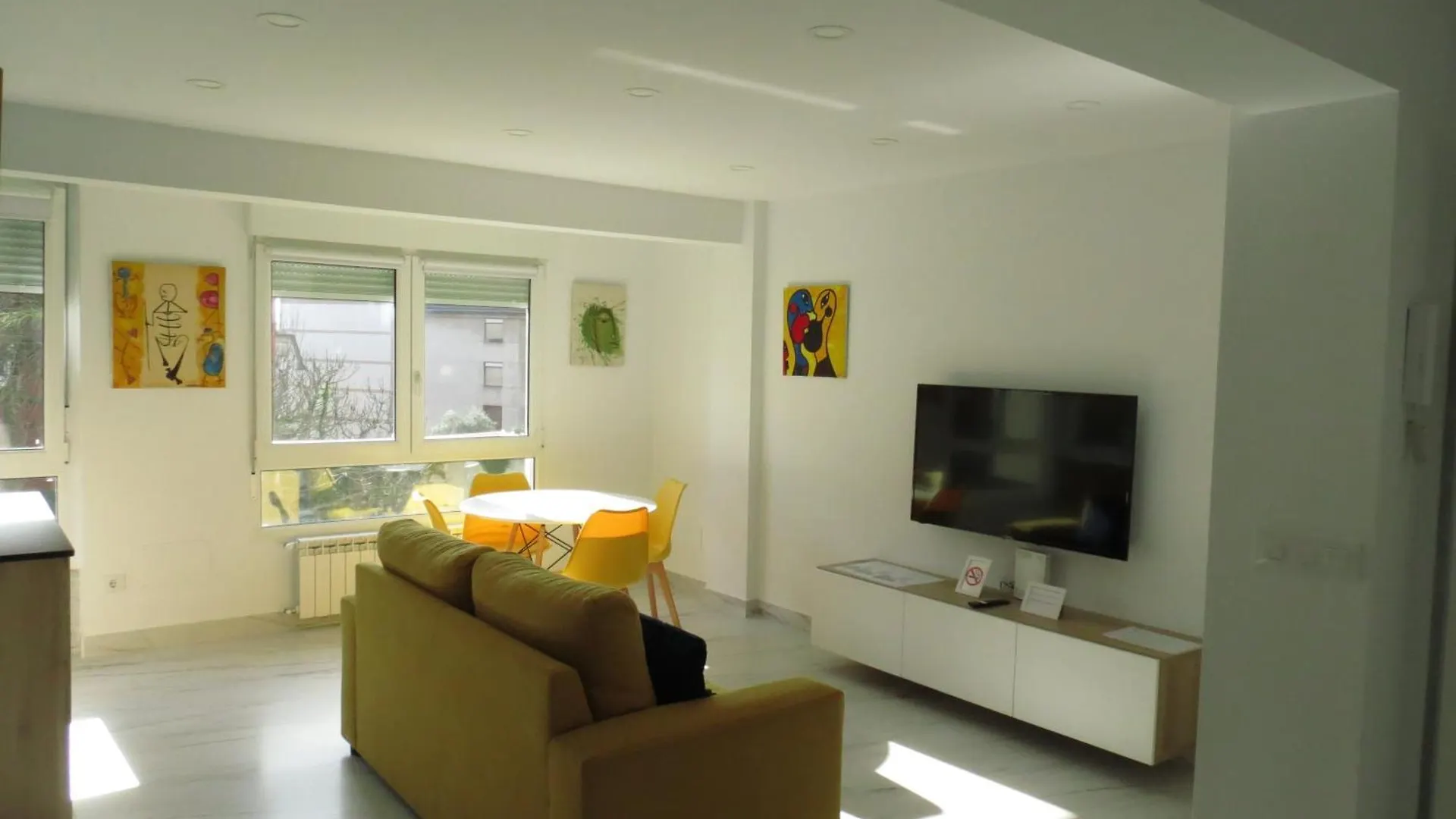 Apartamento Jardin Deluz, Con Wifi Y Parking Privado Gratis 산탄데르 스페인